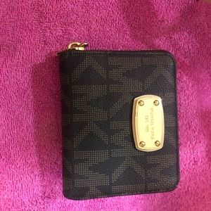 Brown Michael kors wallet